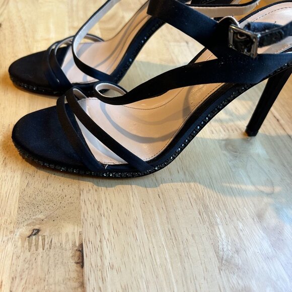 Vince Camuto Imagine Black Side Jeweled Strappy Heels Size 7.5 Chic & Sophistica - Picture 2 of 10